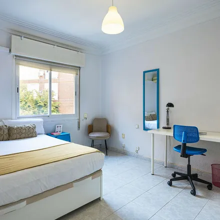 Image 7 - Calle de Cartagena, 64, 28028 Madrid, Spain - Apartment for rent