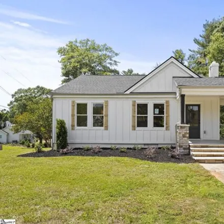 Buy this 3 bed house on 36 Old Augusta Road in Traxler Park, Greenville