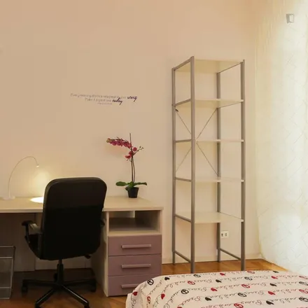 Image 4 - Al Less, Viale Lombardia, 28, 20131 Milan MI, Italy - Room for rent