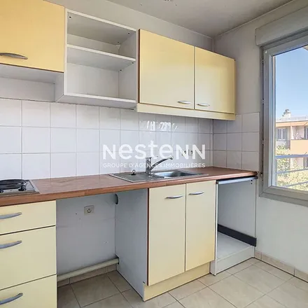Rent this 2 bed apartment on 18 Avenue de la Constellation in 69160 Tassin-la-Demi-Lune, France