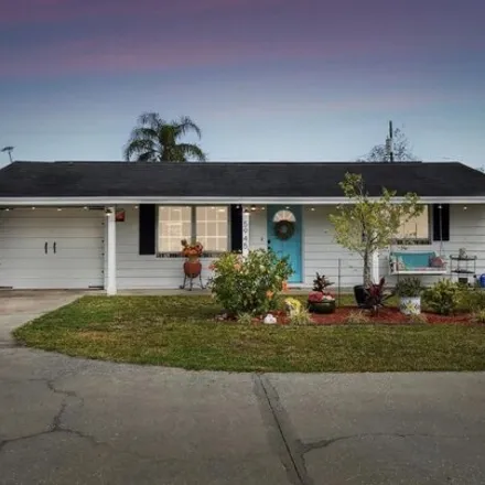 Buy this 3 bed house on 5945 62nd Avenue North in Pinellas Park, FL 33781