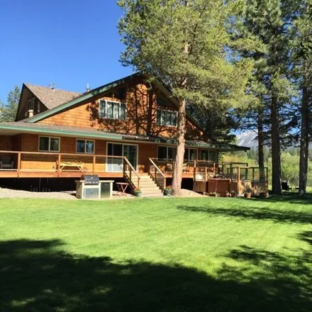 Image 2 - 2801 Oakland Avenue, South Lake Tahoe, CA 96150, USA - House for sale