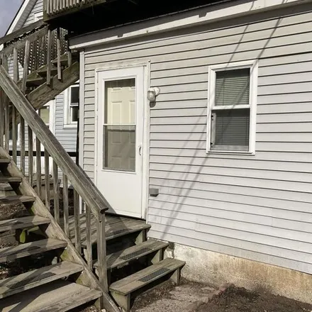 Rent this 1 bed house on 1215 Wall Street in Fort Wayne, IN 46802