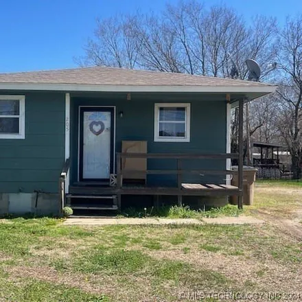 Buy this 3 bed house on 186 West Ash Place in Sperry, OK 74073