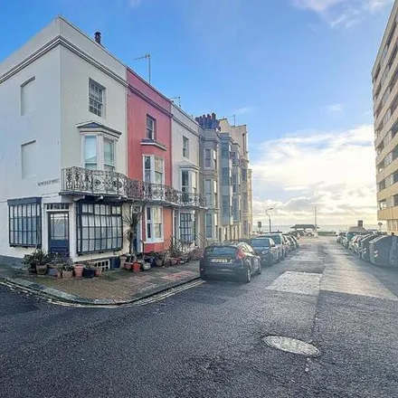 Image 1 - Western Street, Brighton, East Sussex, Bn1 2pg - House for sale