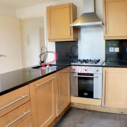 Rent this 2 bed apartment on 40 Longley Road in London, SW17 9XL