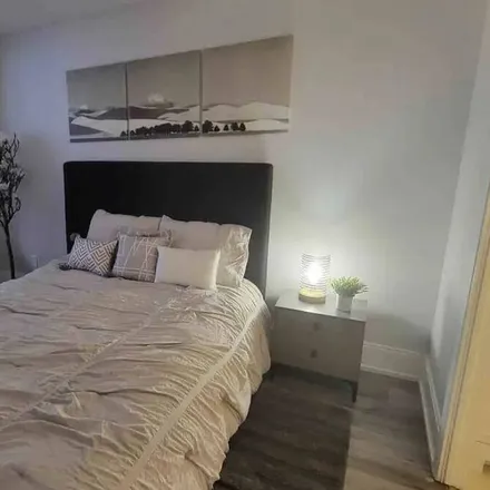 Rent this 2 bed condo on Mississauga in ON L5B 0E1, Canada