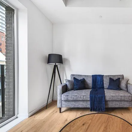 Image 3 - Prinsep House, Orchard Place, London, E14 0XQ, United Kingdom - Apartment for rent