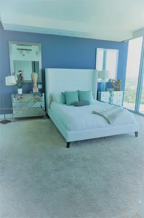 Image 3 - Blue on the Bay, 601 Northeast 36th Street, Buena Vista, Miami, FL 33137, USA - Condo for rent