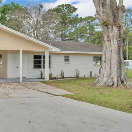 Buy this 3 bed house on 299 Woodfern Drive in Winter Haven, FL 33881