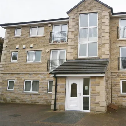 Rent this 2 bed apartment on Common Road in Heckmondwike, WF17 7QL