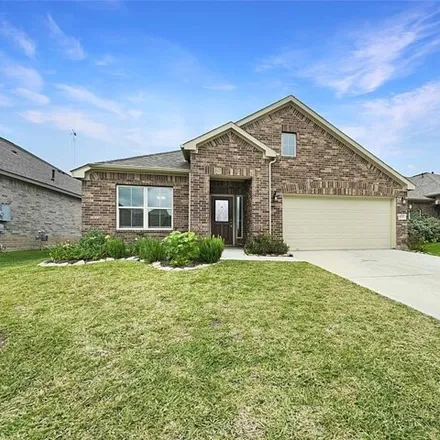 Buy this 4 bed house on 4450 Golf Road in Dickinson, TX 77539