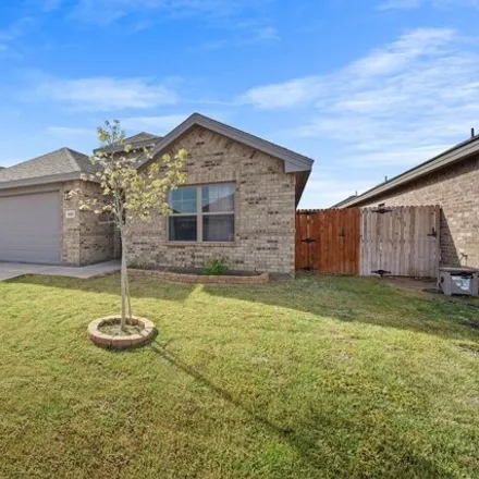 Image 2 - Twin Falls Drive, Odessa, TX 79762, USA - House for sale