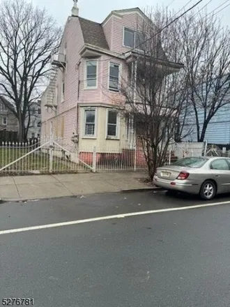 Buy this 5 bed house on 553 South 20th Street in Newark, NJ 07111