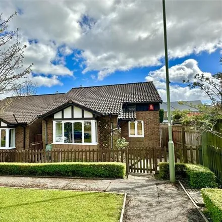 Image 1 - Stratford Place, Pennington, SO41 9TL, United Kingdom - House for sale