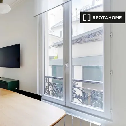 Image 8 - 10 Rue Bayen, 75017 Paris, France - Apartment for rent