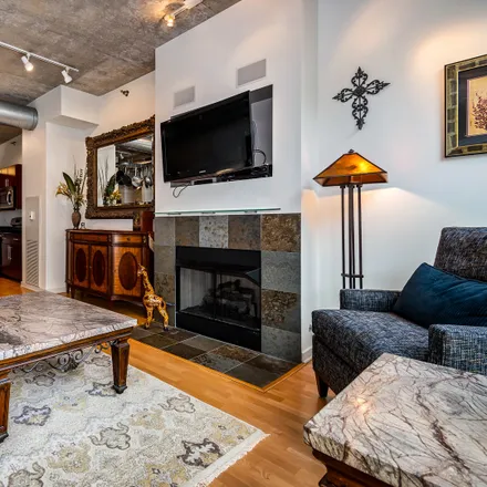 Image 5 - River Place on the Park, 700 North Larrabee Street, Chicago, IL 60661, USA - Loft for sale