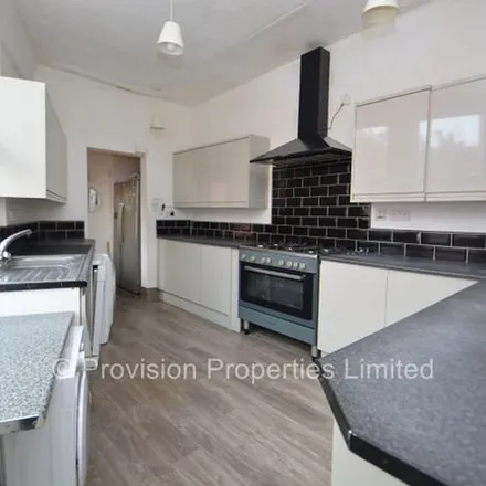 Rent this 6 bed apartment on Avtar in Raven Road, Leeds