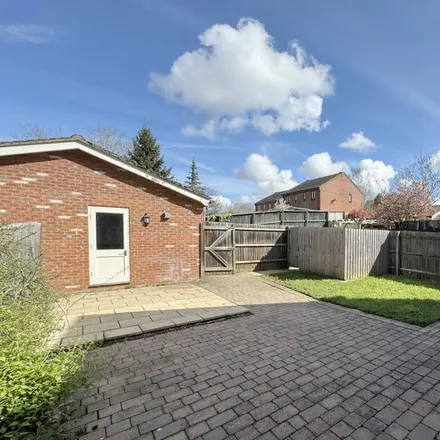 Image 2 - Warwick Road, Kineton, CV35 0JW, United Kingdom - House for rent