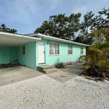 Rent this 3 bed house on 5026 Calle Minorga in Bailey Hall, Siesta Key