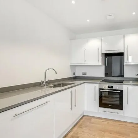 Image 3 - Groove House, 20 Blyth Road, London, UB3 1AY, United Kingdom - Apartment for rent