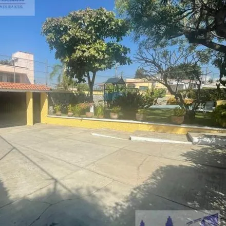 Buy this 3 bed house on Calle Rosedal in Fraccionamiento Burgos de Cuernavaca, 62760 Tres de Mayo