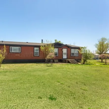 Image 1 - 2712 Randy Matson Avenue, Gray County, TX 79065, USA - Apartment for sale