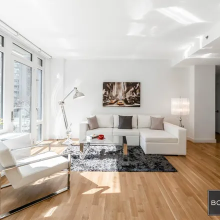 Image 4 - 501 E 74 St, New York, NY, USA - Apartment for rent