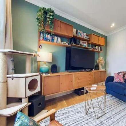 Image 3 - Leigh Road, Londres, London, E6 - Apartment for sale