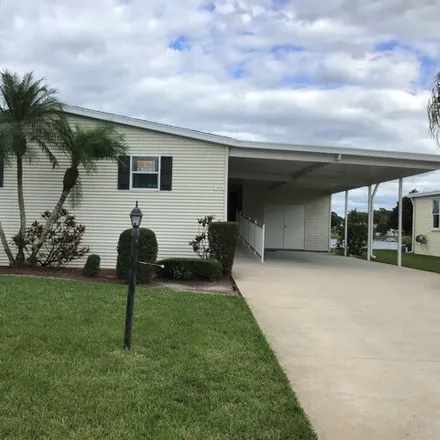 Buy this studio apartment on 1921 East Lakeview Drive in Sebastian, FL 32958