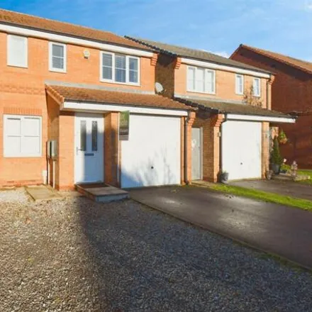 Buy this 3 bed house on Hyde Park Road in Hull, HU7 3AS