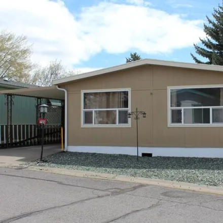Buy this studio apartment on 7128 Turner Court in Altamont, OR 97603