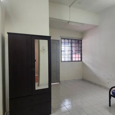 Image 1 - Kompleks Belia dan Sukan Kuala Lumpur, Jalan Perkasa, Maluri, 50988 Kuala Lumpur, Malaysia - Apartment for rent