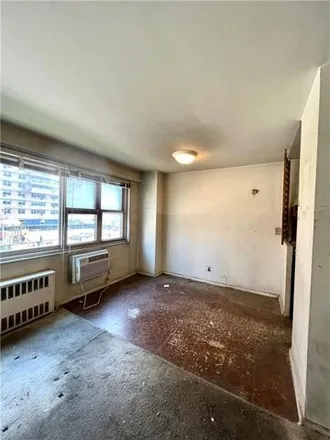 Image 3 - 458 West 5th Street, New York, NY 11224, USA - Apartment for sale