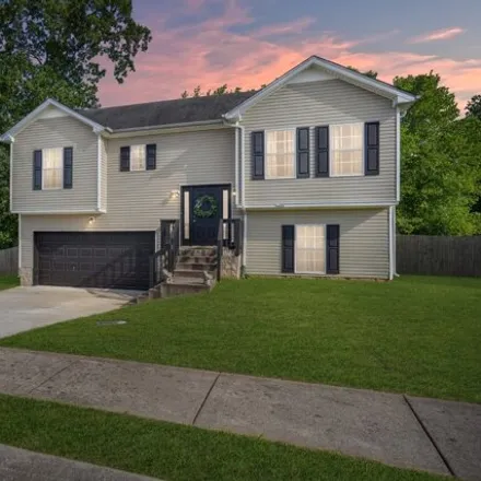 Buy this 3 bed house on 1642 Broad Circle in Montgomery County, TN 37042