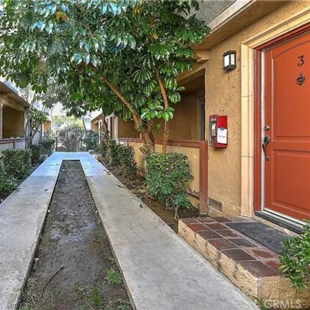 Image 4 - Alley ‎80048, Los Angeles, CA 91306, USA - Condo for rent