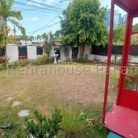 Rent this 3 bed house on El Trapiche in Calle San Juan Bosco, San Francisco