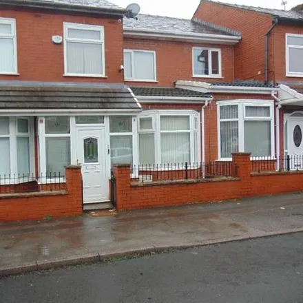 Buy this 5 bed duplex on Nugent Road in Farnworth, BL3 3DQ