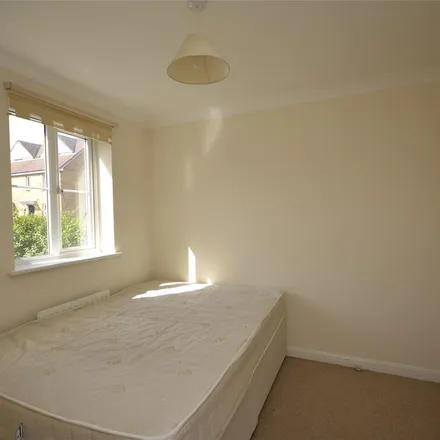 Rent this 4 bed townhouse on 613 Filton Avenue in Bristol, BS7 0QH