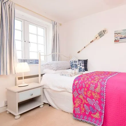 Rent this 2 bed house on Looe in PL13 1LE, United Kingdom