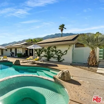 Image 1 - 2300 North Avenida Caballeros, Palm Springs, CA 92262, USA - House for sale