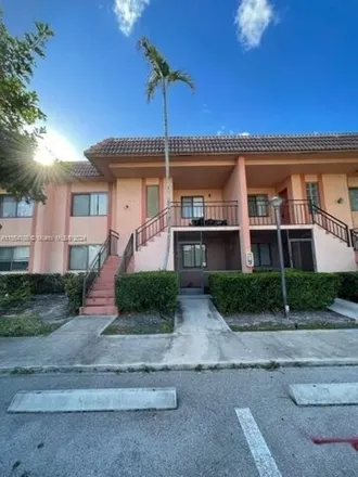 Buy this 2 bed condo on 235 Lakeview Drive in Weston, FL 33326