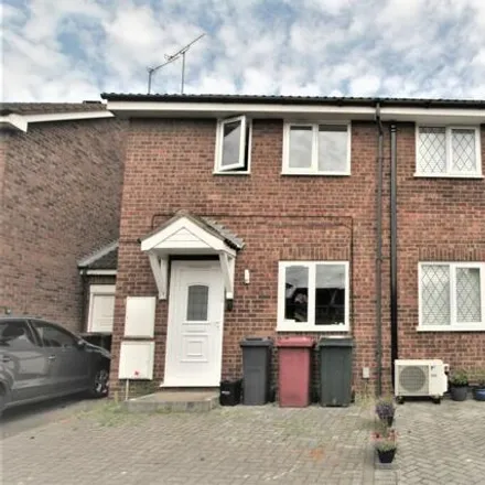 Rent this 2 bed duplex on 1-19 Cardinal Close in Reading, RG4 8BZ