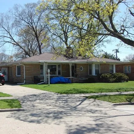 Buy this 3 bed house on 7813 6th Avenue in Kenosha, WI 53143