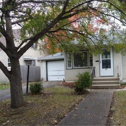Buy this 3 bed house on 975 Hyacinth Avenue East in Saint Paul, MN 55106