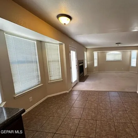 Image 9 - 11001 Duster Dr, El Paso, Texas, 79934 - House for rent