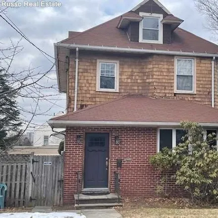 Rent this 2 bed house on 508 Center Place in Teaneck Township, NJ 07666