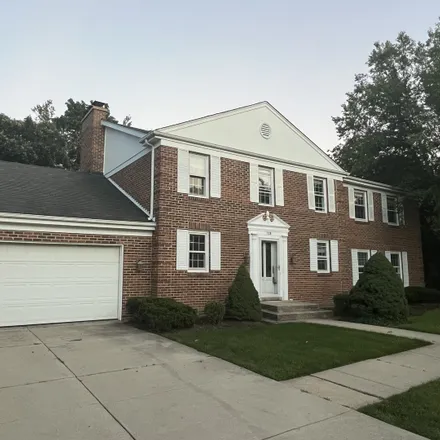 Image 4 - 725 Charlemagne Drive, Northbrook, IL 60062, USA - House for rent