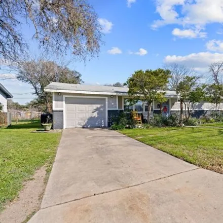 Image 3 - 818 Chevy Chase Drive, San Antonio, TX 78209, USA - House for sale
