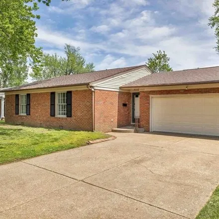 Buy this 3 bed house on 2841 Wesleyan Park Drive in Owensboro, KY 42301